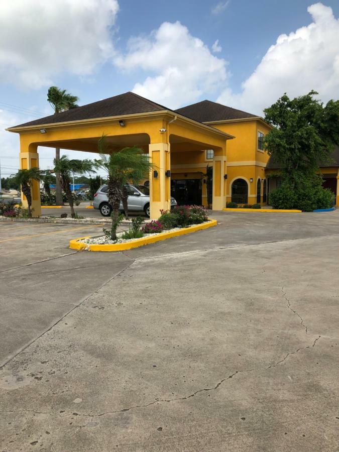 Los Fresnos Inn And Suites Exteriér fotografie